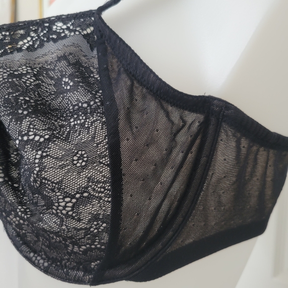 Wacoal Lace Uplifting Bra 38D EUC Black Underwire Back Smoother - Picture 4 of 9